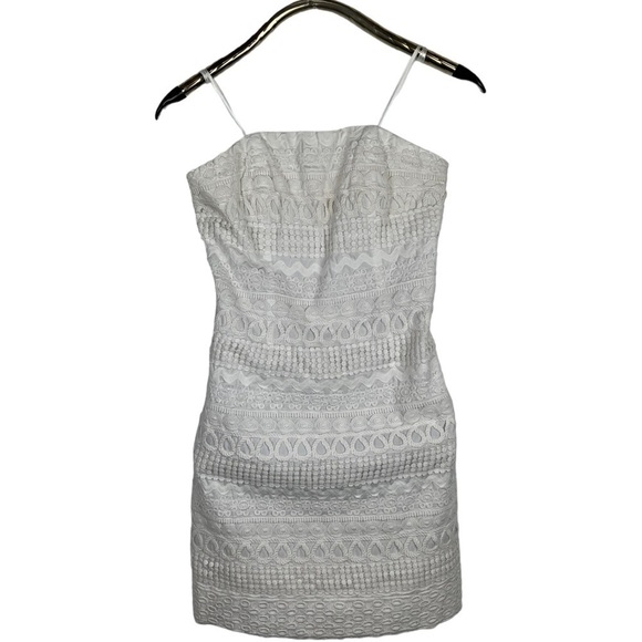 LILLY PULITZER WHITE LABEL RICK RACK RIBBON STRAPLESS WHITE MINI SHEATH DRESS - Picture 3 of 15